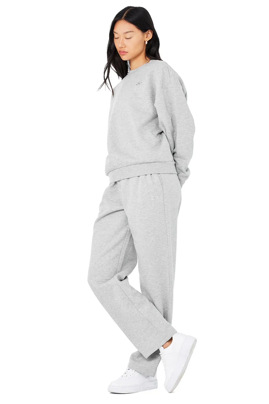 Accolade Crew Neck Pullover & Accolade Straight Leg Sweatpant Set - Athletic Heather Grey