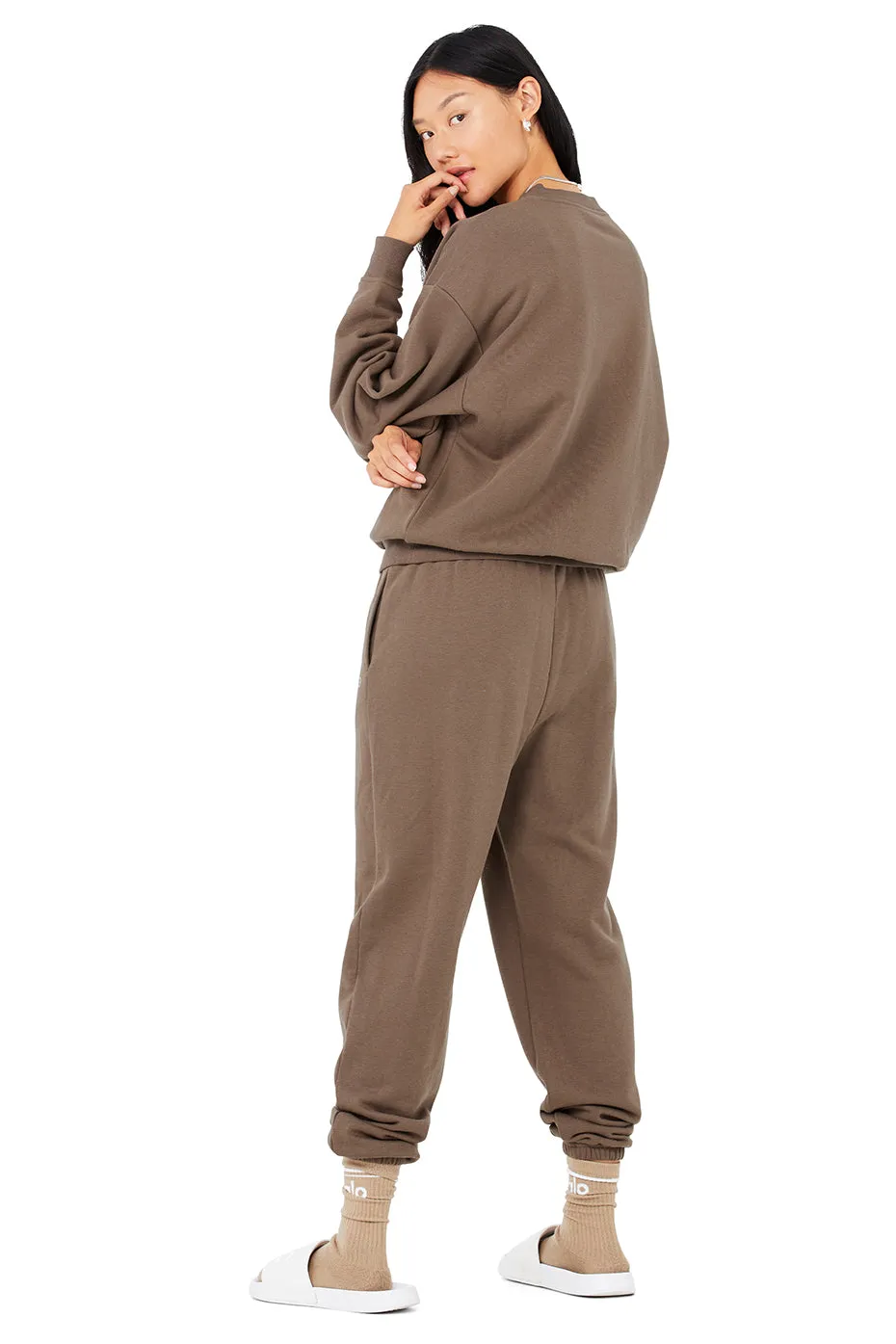 Accolade Crew Neck Pullover & Accolade Sweatpant Set - Hot Cocoa