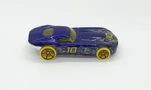 Hot Wheels Purple Fast FeLion (2019)