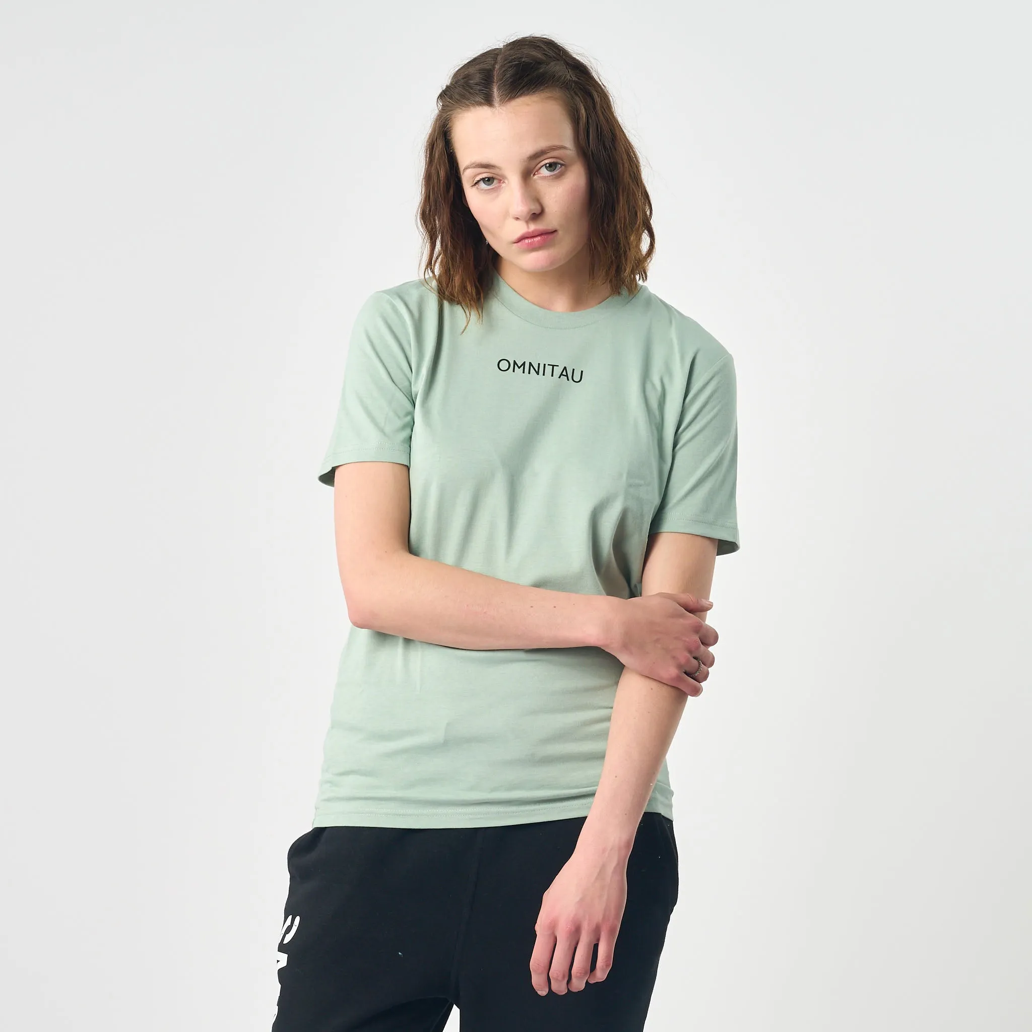 Omnitau Women's Pimlico Organic Cotton Crew Neck T-Shirt - Aloe Green