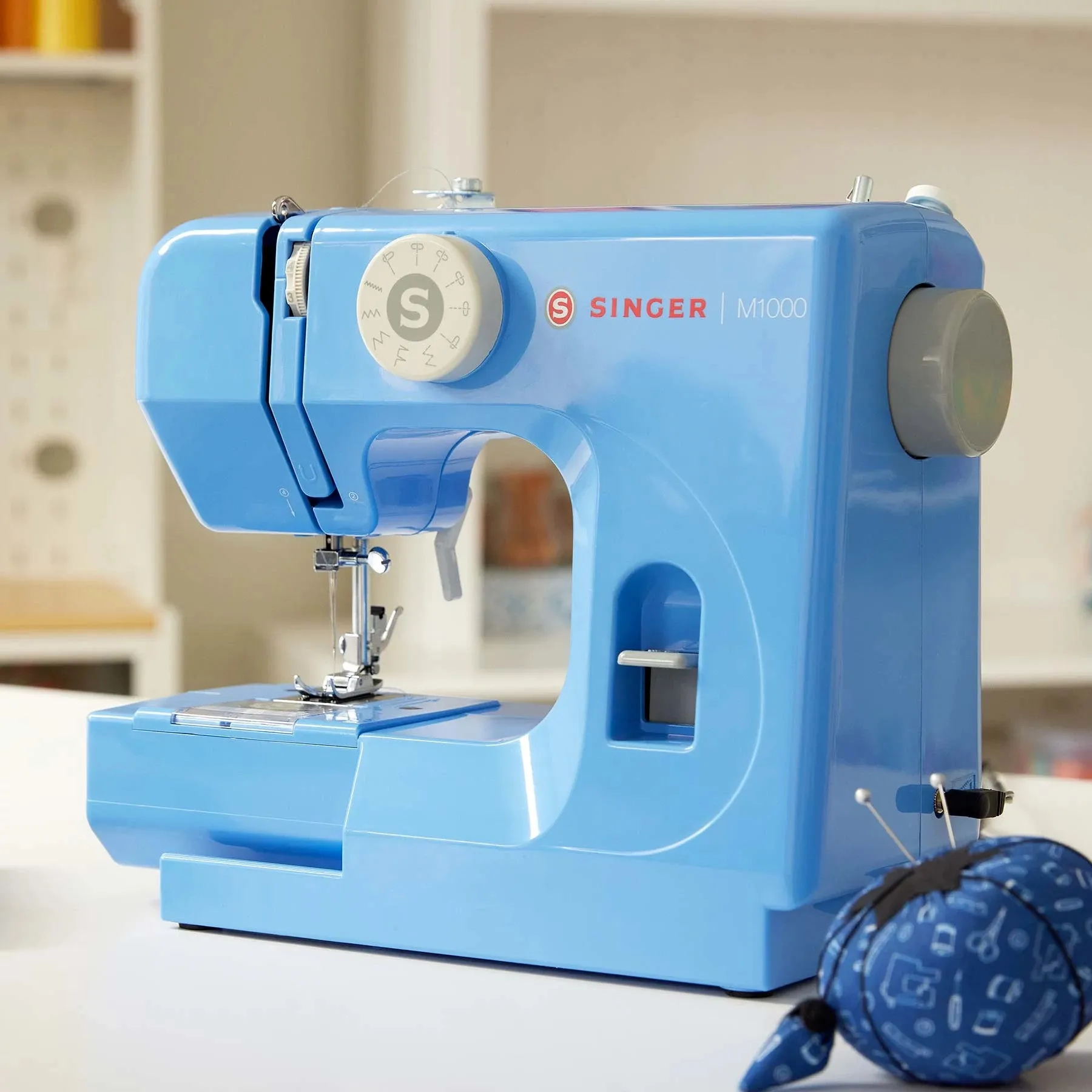 SINGER® M1000 Blue Mending Machine